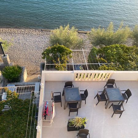 Villa Ante Apartments บลัตเซ ภายนอก รูปภาพ