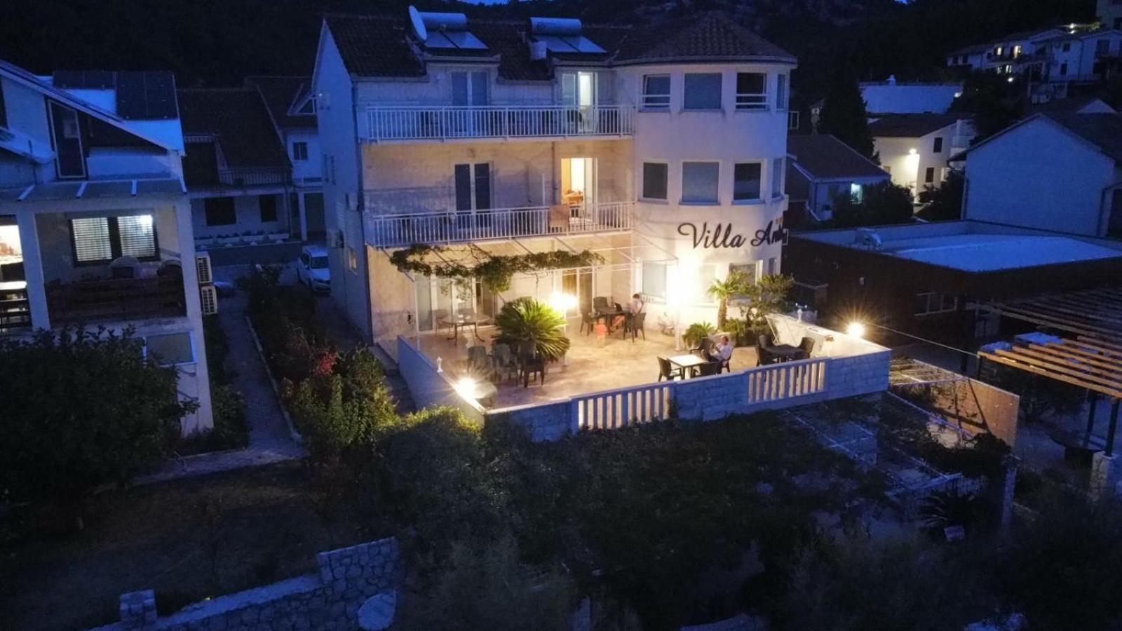 Villa Ante Apartments บลัตเซ ภายนอก รูปภาพ