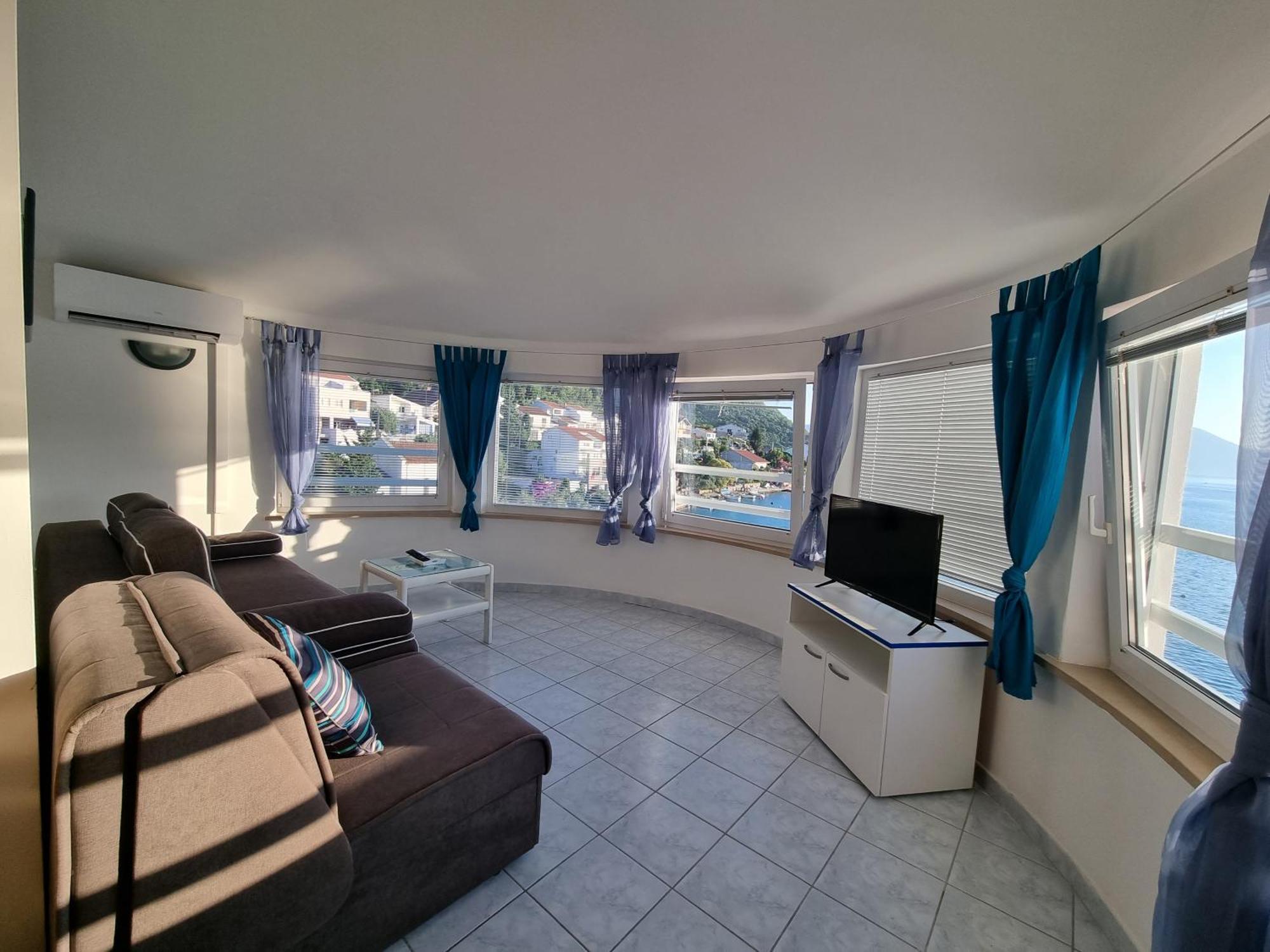 Villa Ante Apartments บลัตเซ ภายนอก รูปภาพ