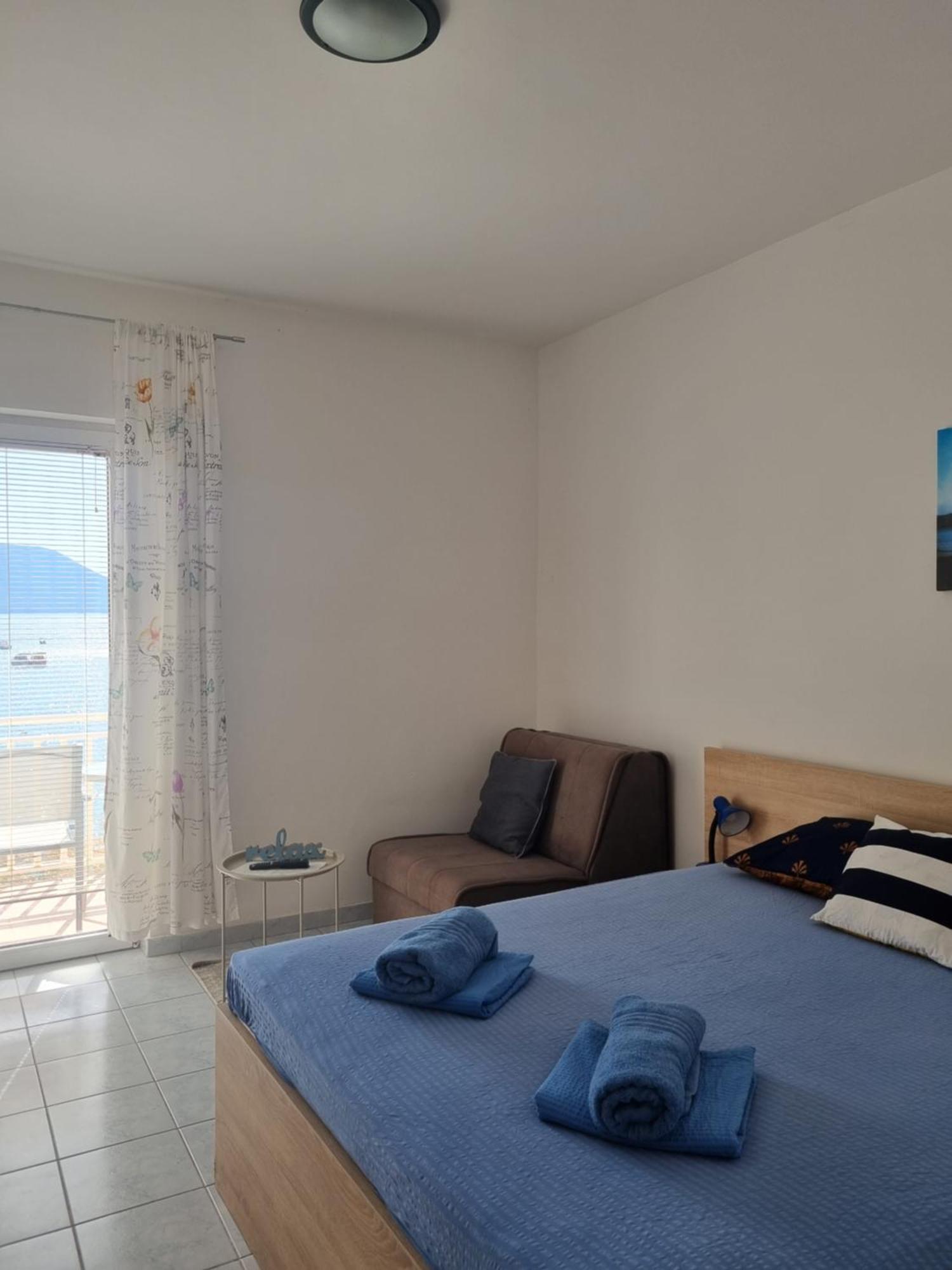 Villa Ante Apartments บลัตเซ ห้อง รูปภาพ